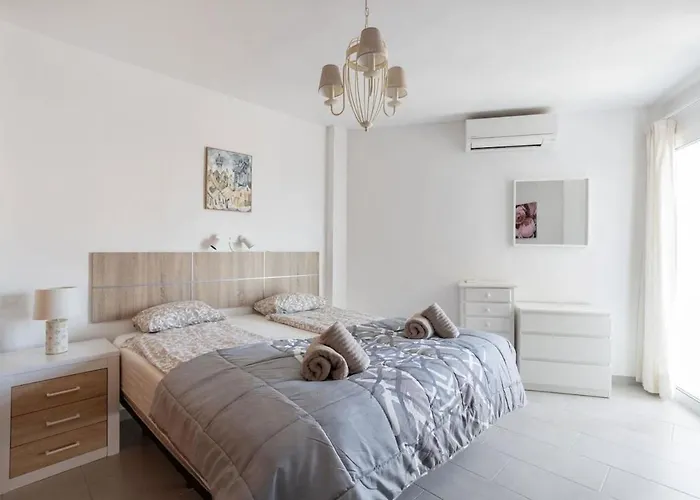 A410 Frontlilne * Nerja