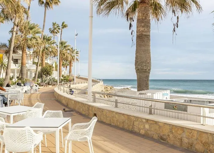 A410 Frontlilne Nerja